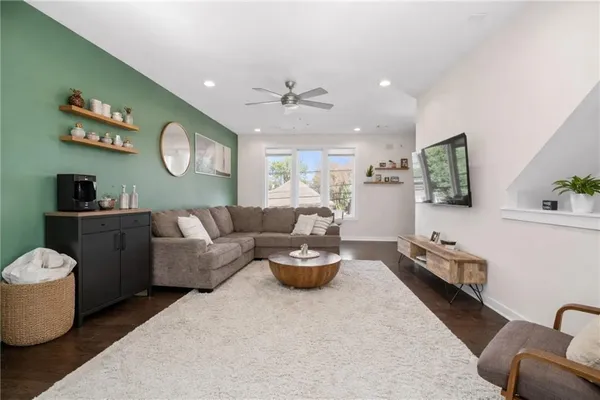 $3,800 | 415 Gartrell Street Southeast, Unit 1, Atlanta, GA 30312