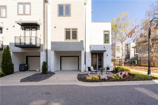 $3,800 | 415 Gartrell Street Southeast, Unit 1, Atlanta, GA 30312