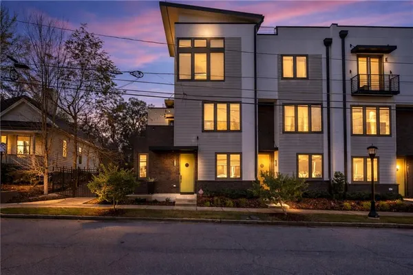 $3,800 | 415 Gartrell Street Southeast, Unit 1, Atlanta, GA 30312