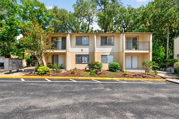 $125,000 | 1015 Southwest 9th Street, Unit C24, Gainesville, FL 32601