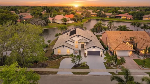 $900,000 | 5022 Northwest 100th Terrace, Coral Springs, FL 33076