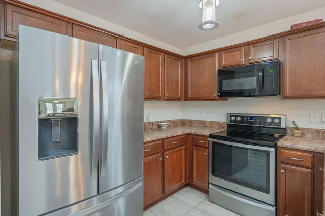 $290,000 | 407 Eisenhower Drive, Crestview, FL 32539