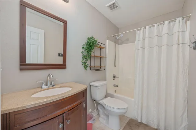 $290,000 | 407 Eisenhower Drive, Crestview, FL 32539