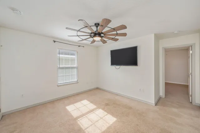 $290,000 | 407 Eisenhower Drive, Crestview, FL 32539