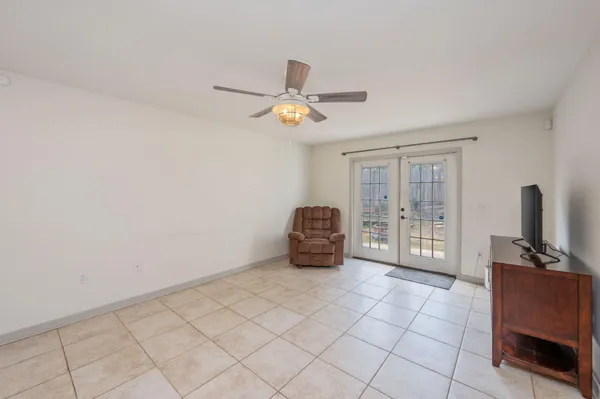 $290,000 | 407 Eisenhower Drive, Crestview, FL 32539