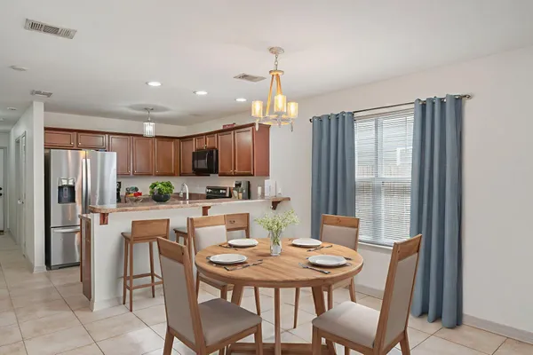 $285,000 | 407 Eisenhower Drive, Crestview, FL 32539