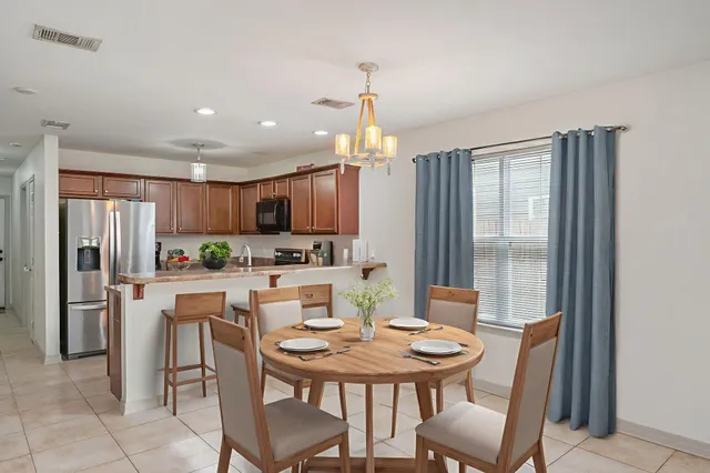 $290,000 | 407 Eisenhower Drive, Crestview, FL 32539