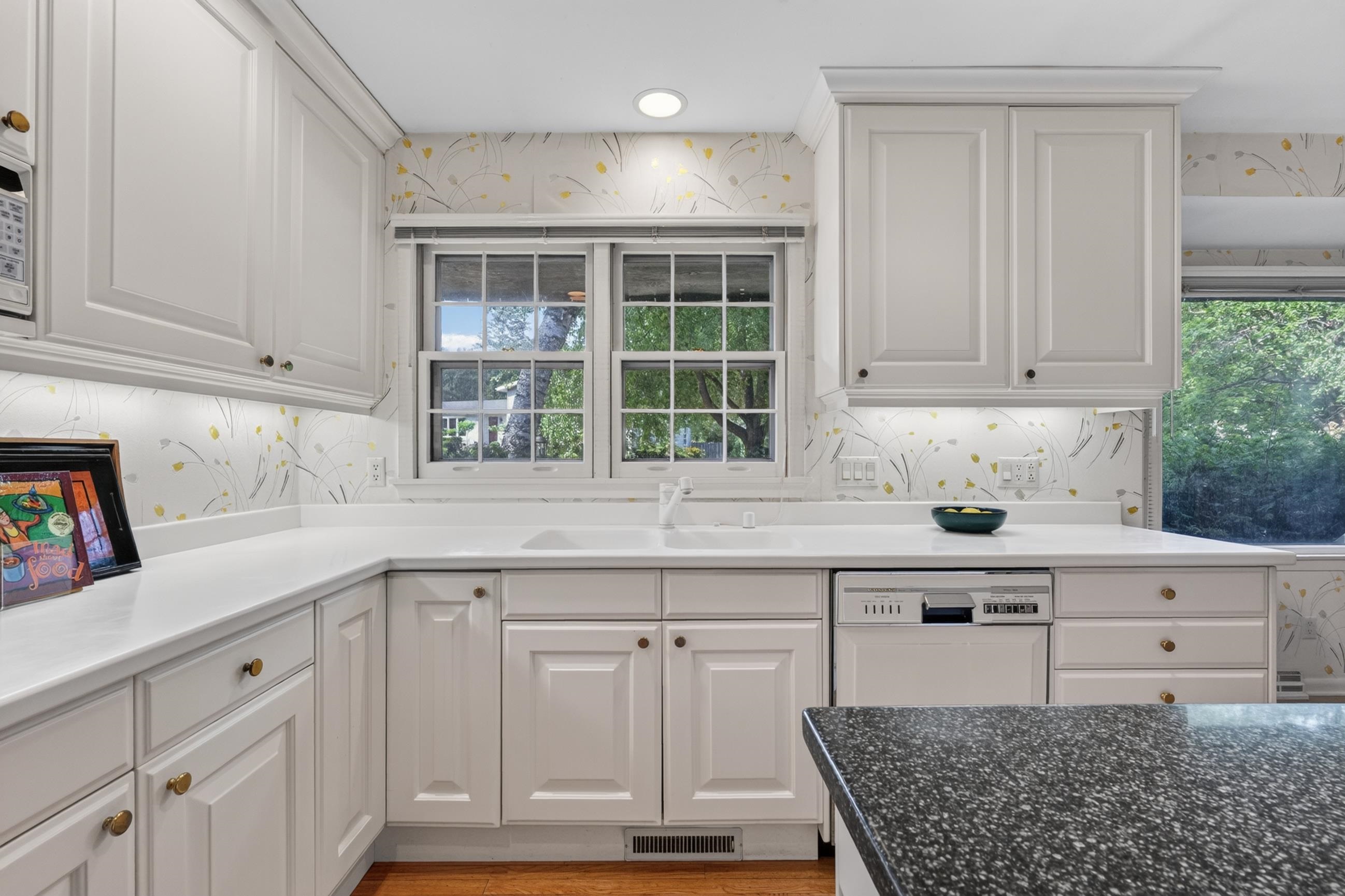 202 Ozark Trail Madison, WI 53705 - Photo 24 of 82