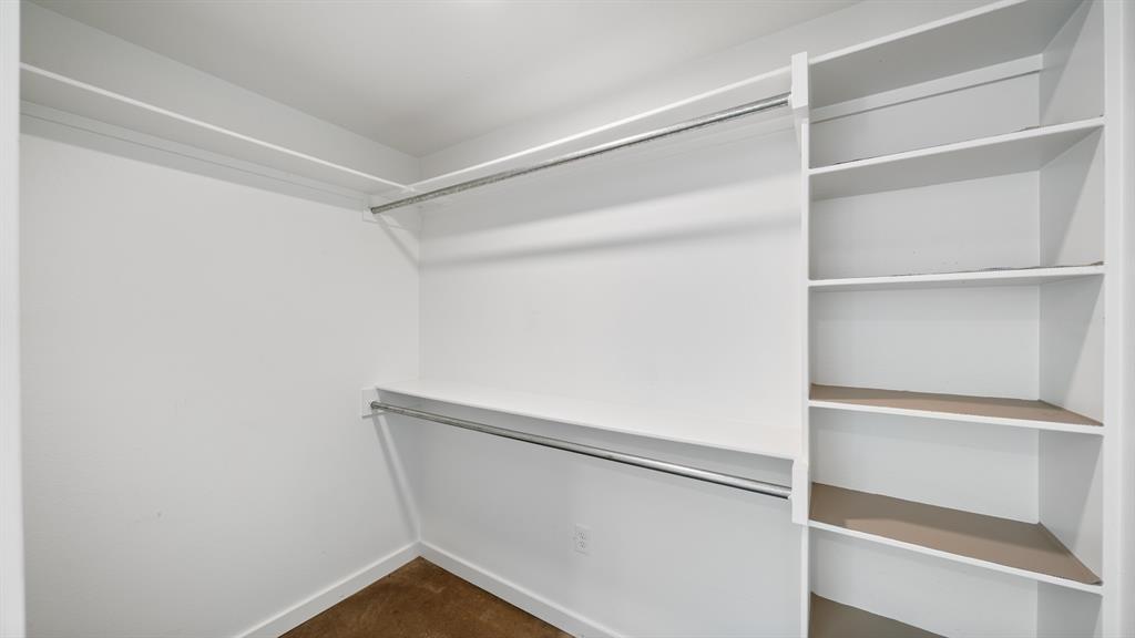 810 VZ County Road Canton, TX 75103 - Photo 14 of 28 primary closet