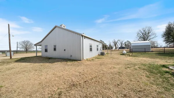 $299,500 | 810 VZ County Road, Canton, TX 75103