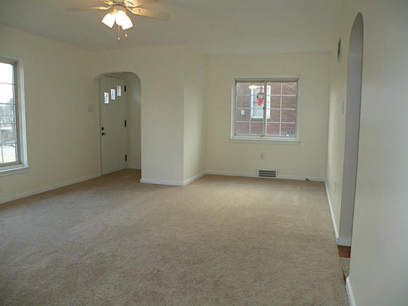 2429 Brodhead Road Aliquippa, PA 15001 - Photo 10 of 20 Interior Space/Layout.