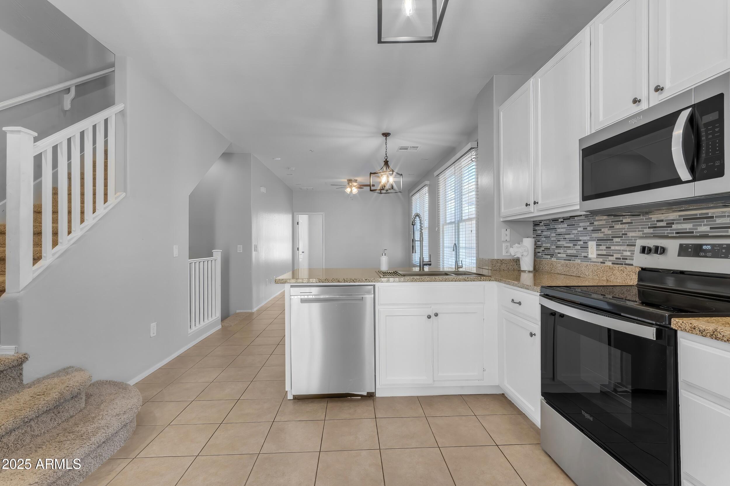 2628 South Alpine Drive Gilbert, AZ 85295 - Photo 13 of 43 022_a4m_al