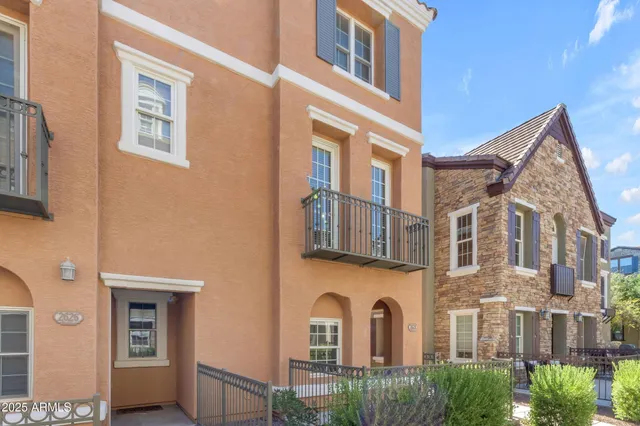 $379,999 | 2628 South Alpine Drive, Gilbert, AZ 85295