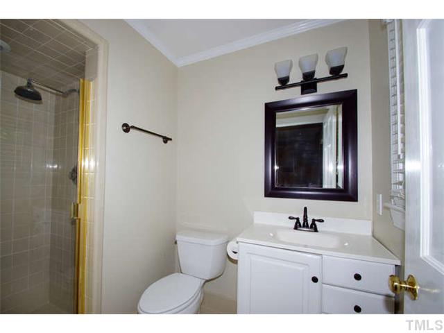 7009 Tanbark Way Raleigh, NC 27615 - Photo 11 of 25