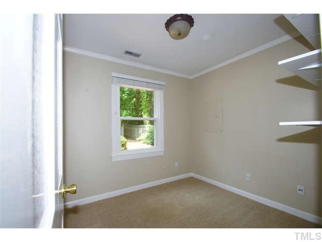 7009 Tanbark Way Raleigh, NC 27615 - Photo 16 of 25