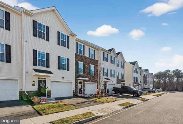 $3,500 | 208 Prestige Road, Brick, NJ 08723