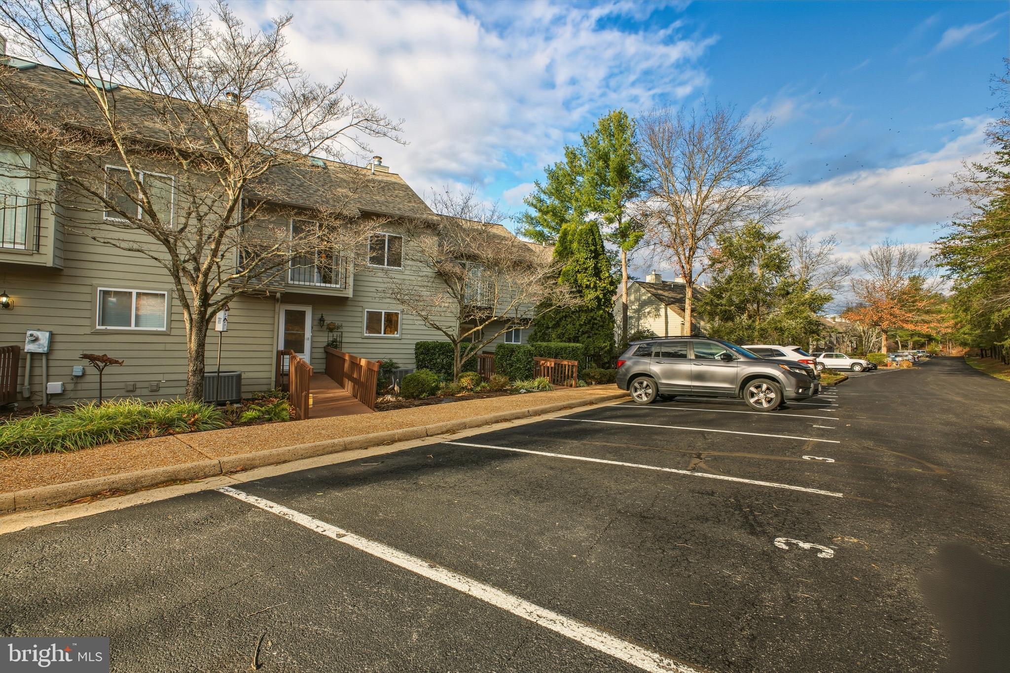 85 Ridge Court, Unit 3 Basye, VA 22842 - Photo 5 of 58 Parking 2 spots