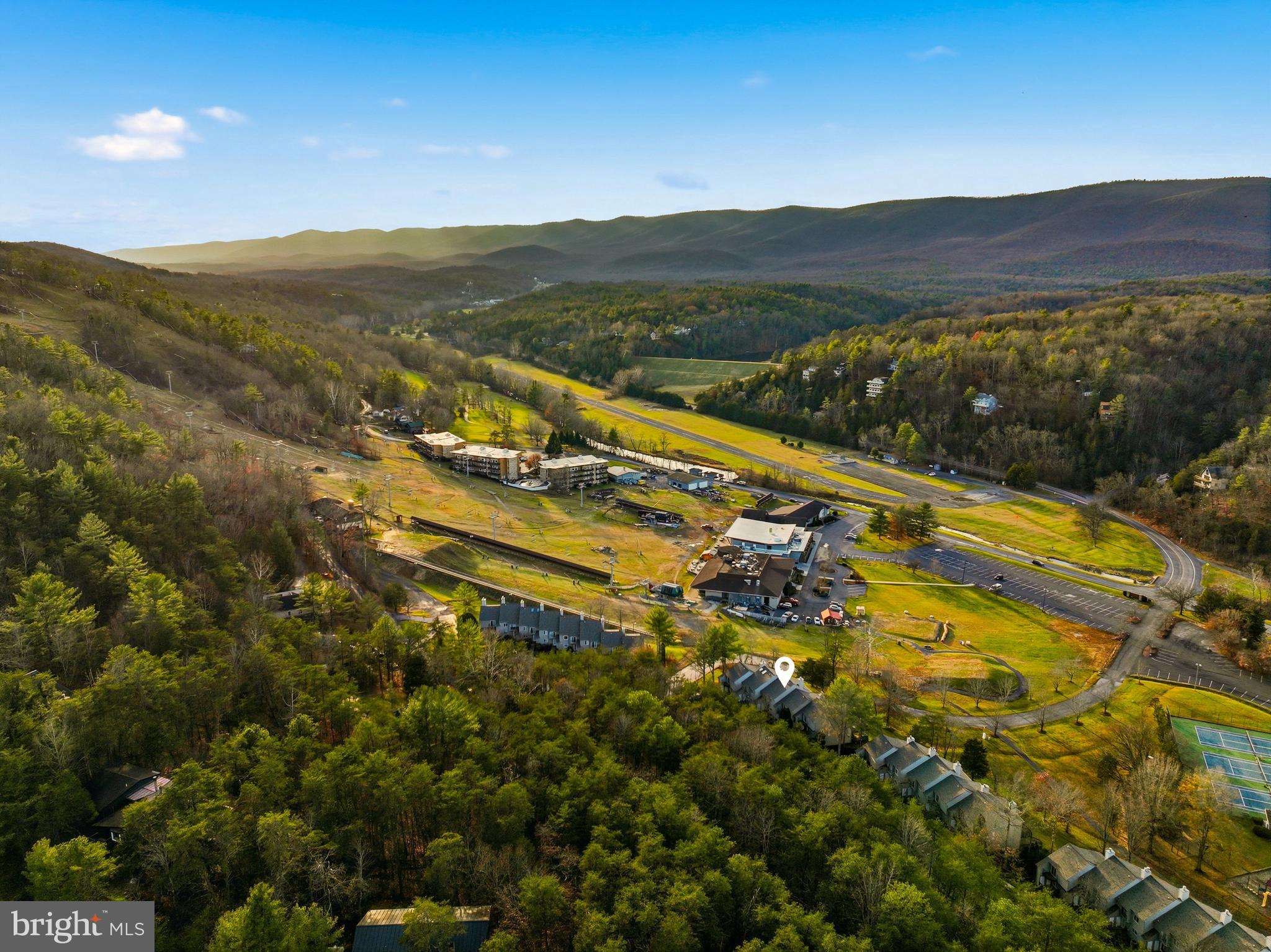85 Ridge Court, Unit 3 Basye, VA 22842 - Photo 54 of 58 Resort