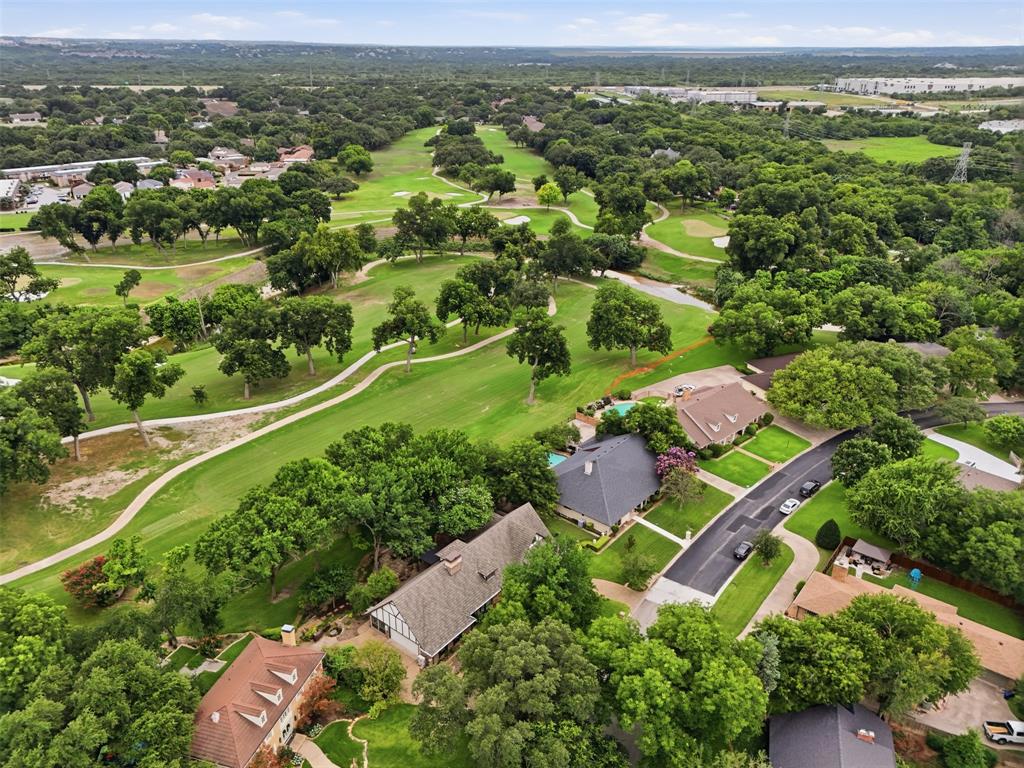 3805 Hollow Creek Road Benbrook, TX 76116 - Photo 38 of 40