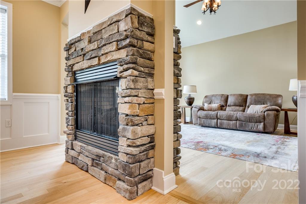 1358 Crown Ridge Drive Fort Mill, SC 29708 - Photo 8 of 47 a living room with furniture