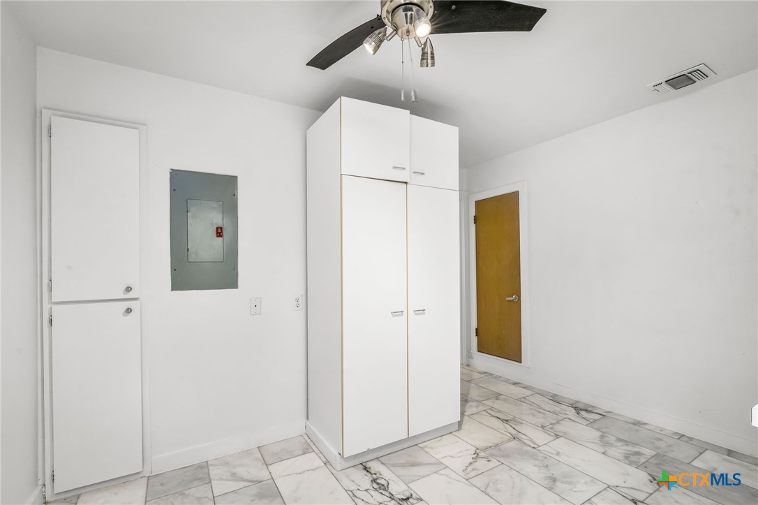 21660 Forest Waters Circle Garden Ridge, TX 78266 - Photo 24 of 34 Utility Laundry Room