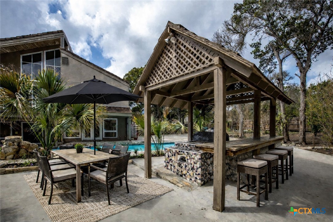 21660 Forest Waters Circle Garden Ridge, TX 78266 - Photo 4 of 34 Virtual Stage