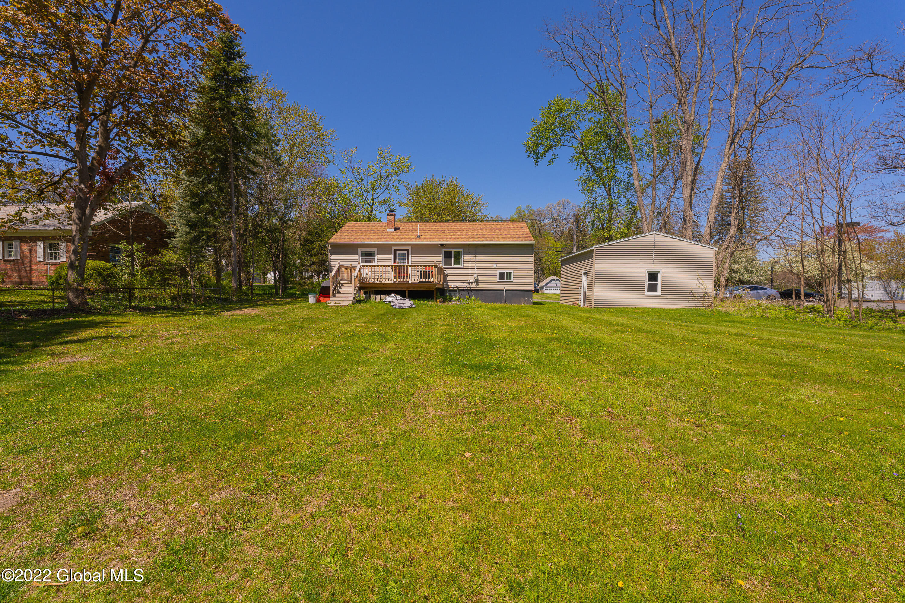 976 Riverview Road Schenectady, NY 12309 - Photo 35 of 36 7Yard 6