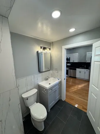 $3,900 | 193 Winter Street, Unit 1, Saugus, MA 01906