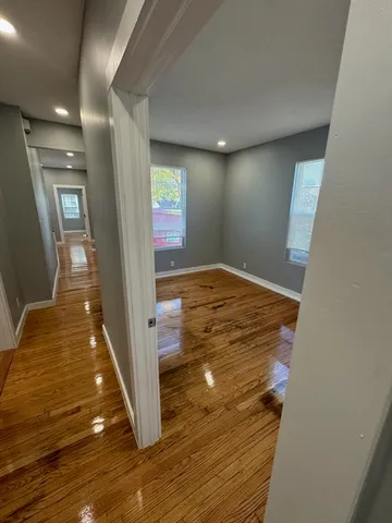 $3,800 | 193 Winter Street, Unit 1, Saugus, MA 01906