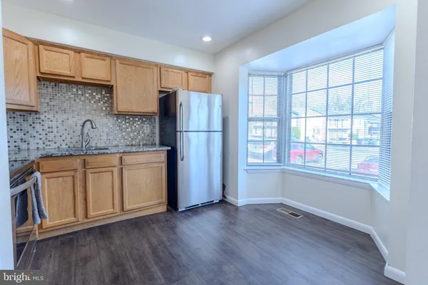 $2,800 | 398 Harry S Truman Drive, Unit 270, Upper Marlboro, MD 20774