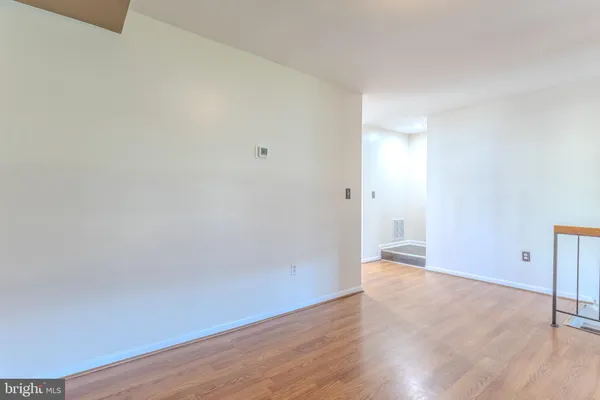 $2,800 | 398 Harry S Truman Drive, Unit 270, Upper Marlboro, MD 20774