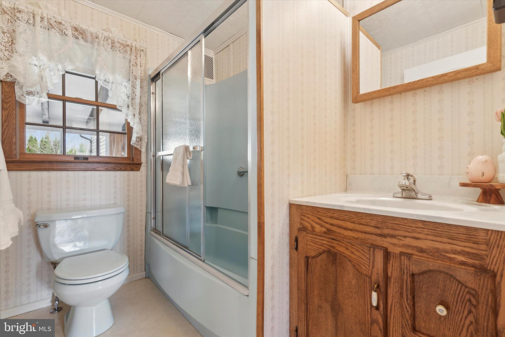 18 Barbara Road Hatboro, PA 19040 - Photo 16 of 25