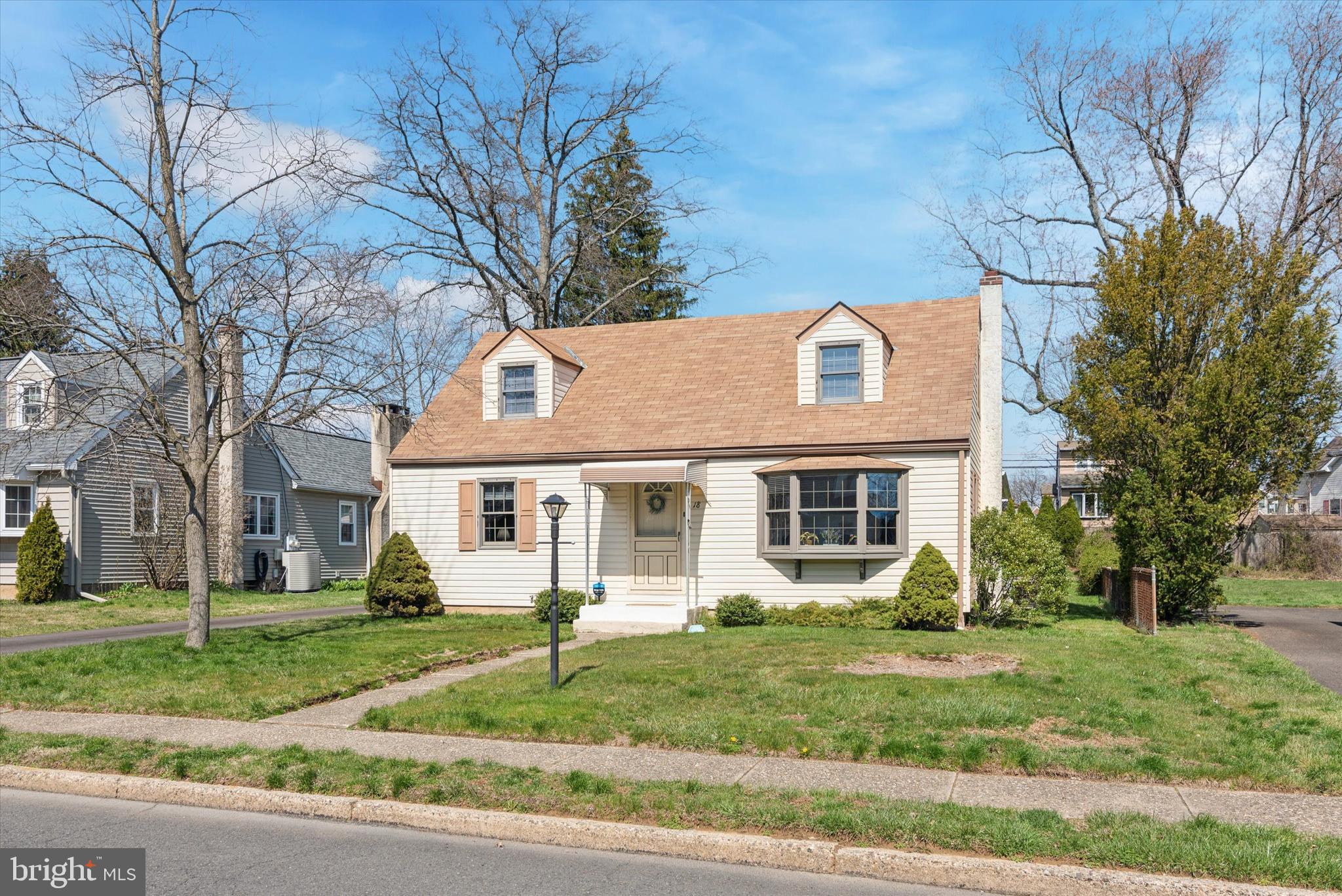 18 Barbara Road Hatboro, PA 19040 - Photo 2 of 25