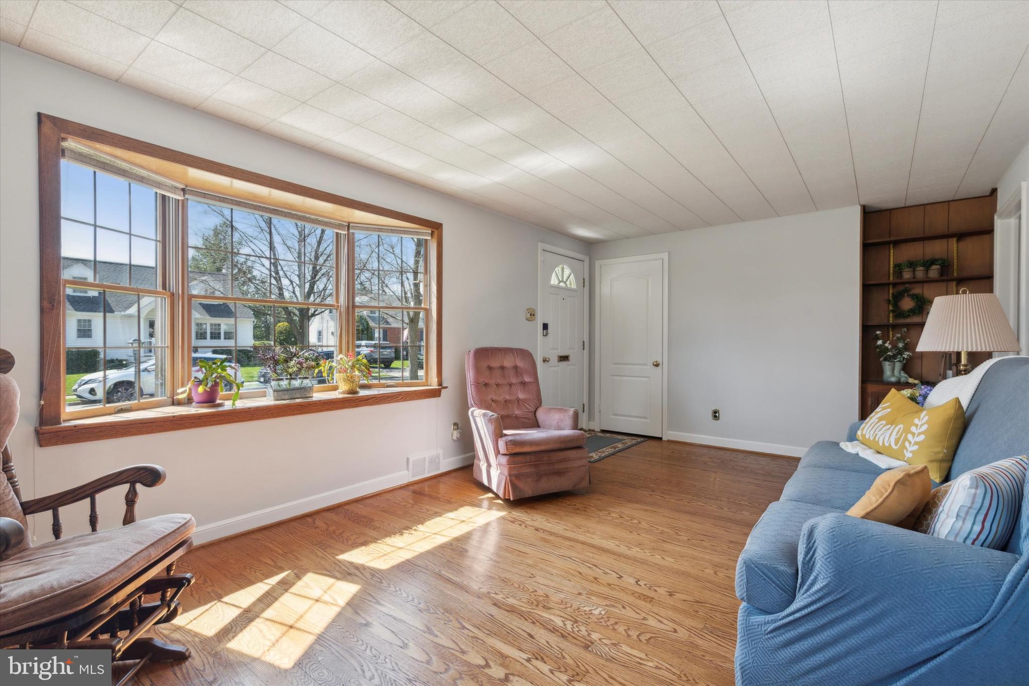 18 Barbara Road Hatboro, PA 19040 - Photo 4 of 25