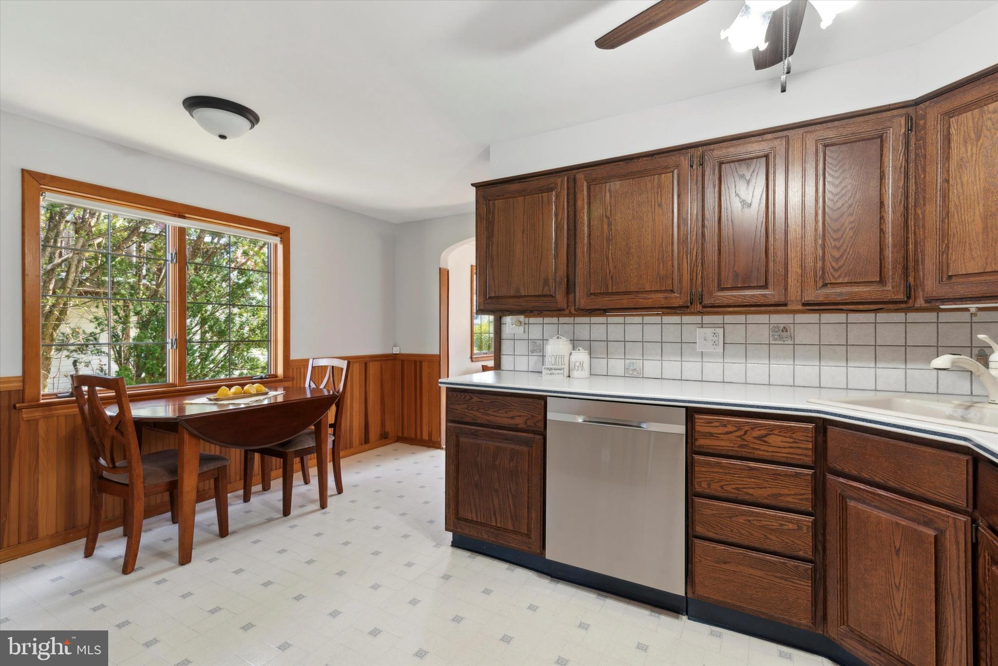 18 Barbara Road Hatboro, PA 19040 - Photo 8 of 25