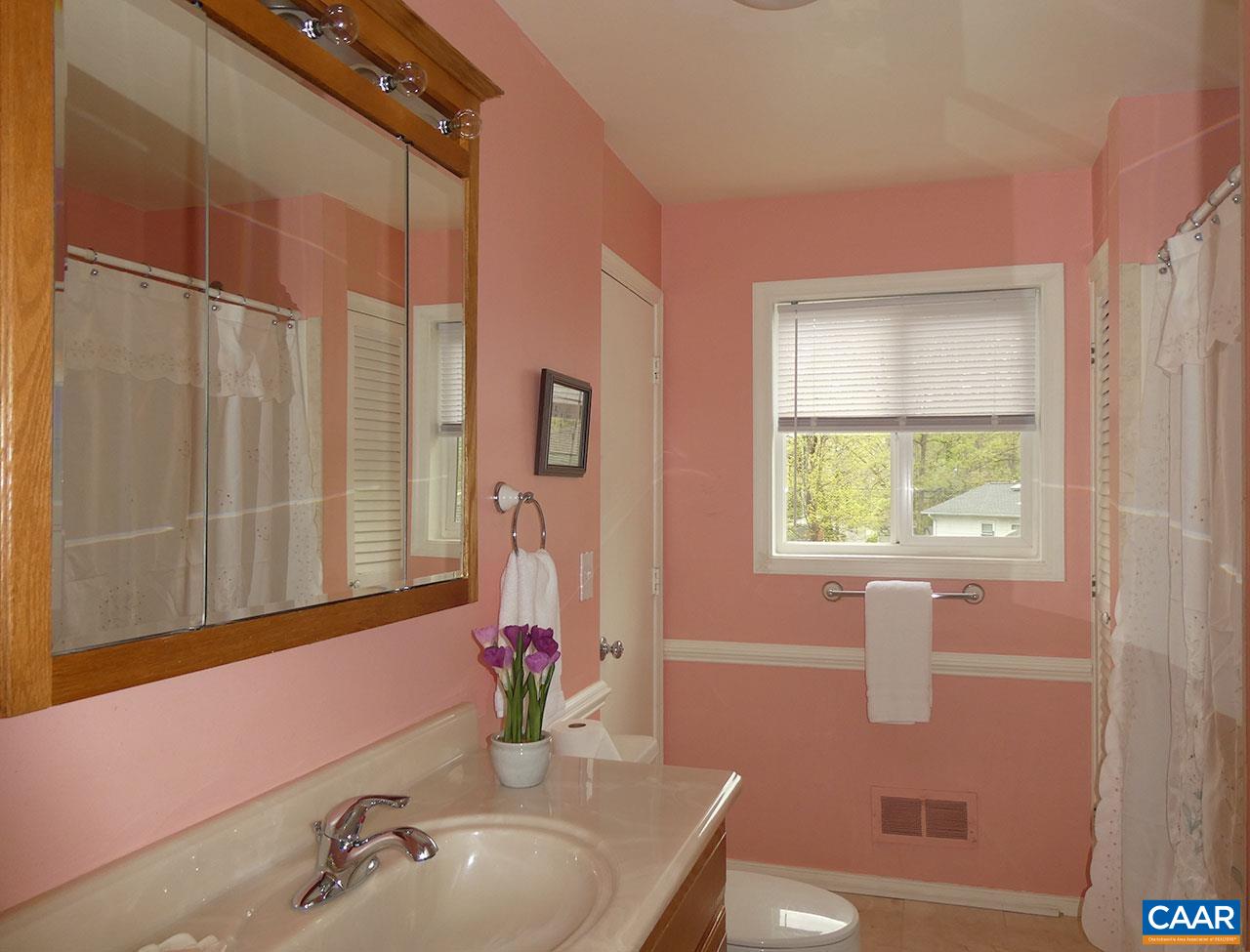 1600 Trailridge Road Charlottesville, VA 22903 - Photo 13 of 27