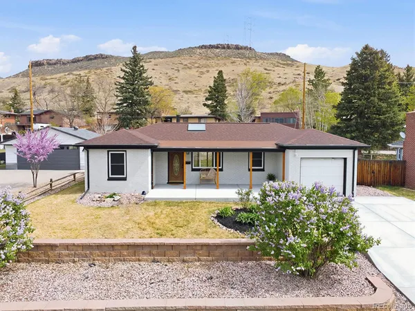 $775,000 | 3001 Lookout View Drive, Golden, CO 80401