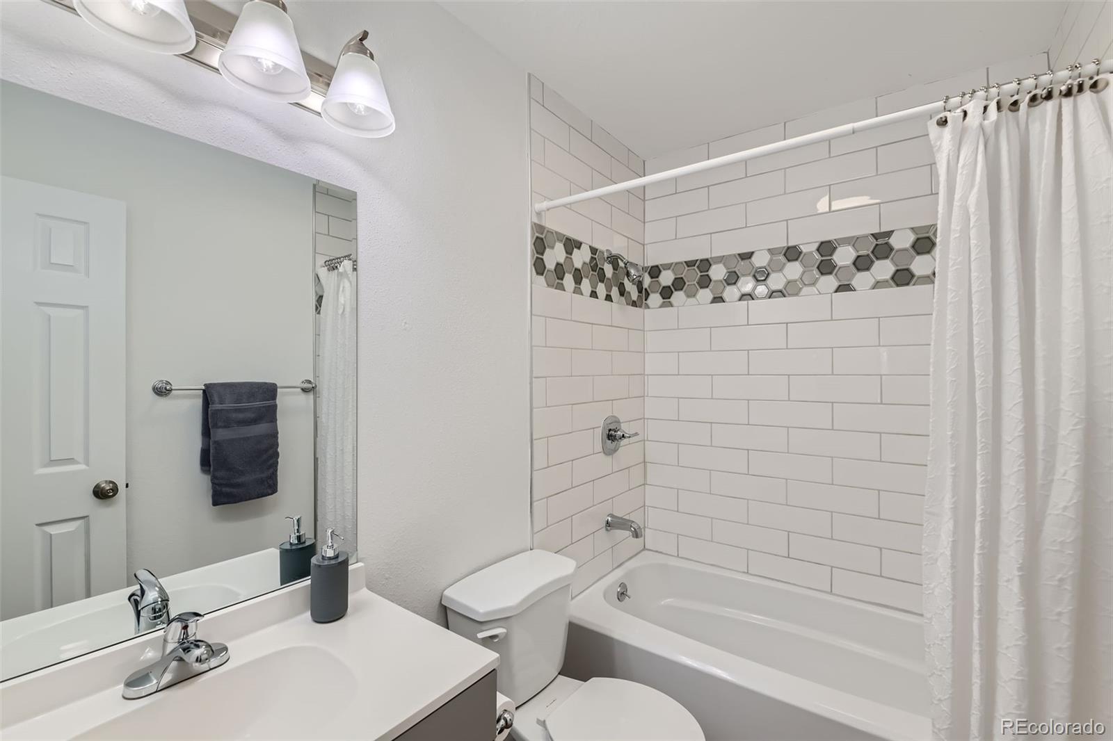 8257 Conifer Road Denver, CO 80221 - Photo 10 of 23 Gallery Image 10