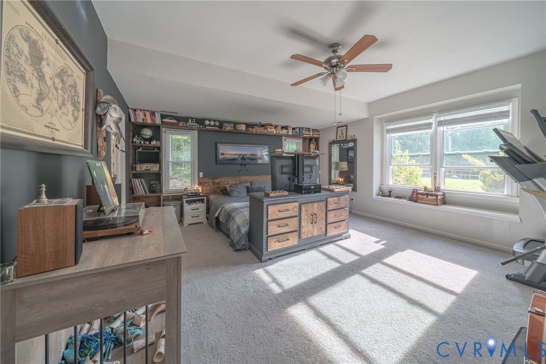 12700 Coalboro Road Chesterfield, VA 23838 - Photo 33 of 50 Spacious room with light-toned carpet flooring and
