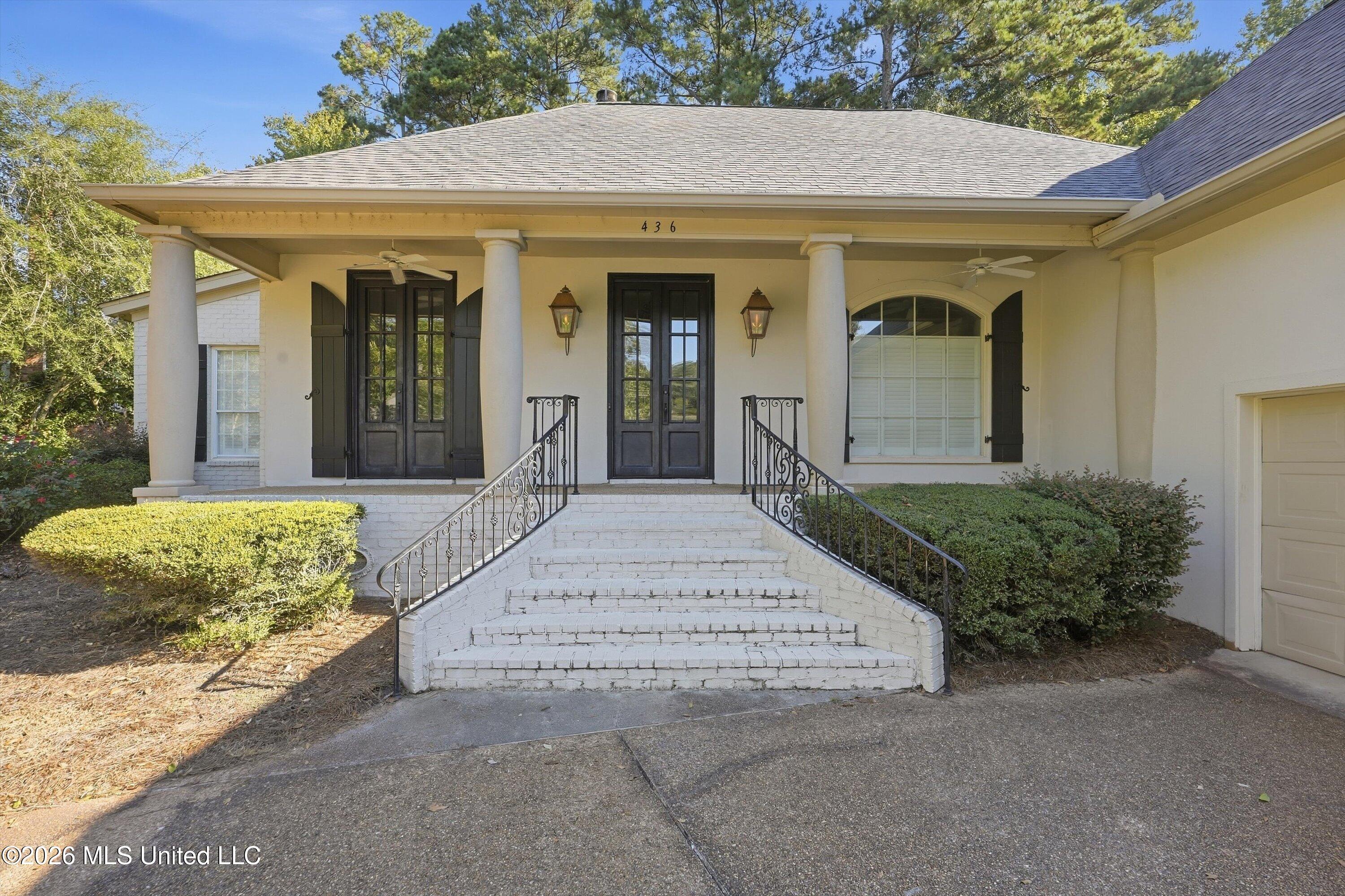 05-436_Ridge_Cir_003