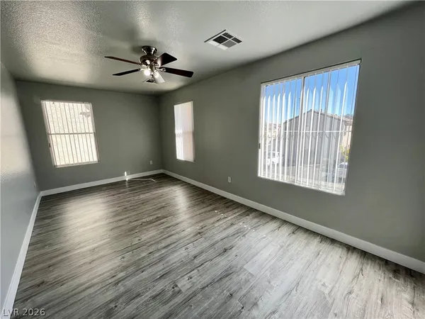 $2,395 | 8005 Twain Harte Street, Las Vegas, NV 89139