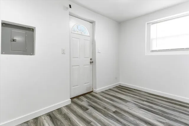 $295,000 | 1526 Ridgeway Street, Round Lake Beach, IL 60073