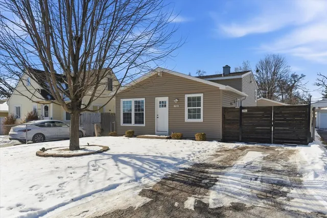 $295,000 | 1526 Ridgeway Street, Round Lake Beach, IL 60073