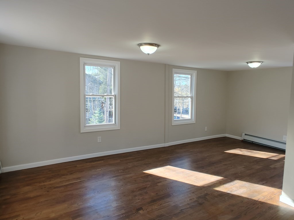 88 North Street Ware, MA 01082 - Photo 4 of 20 Gallery Image 4