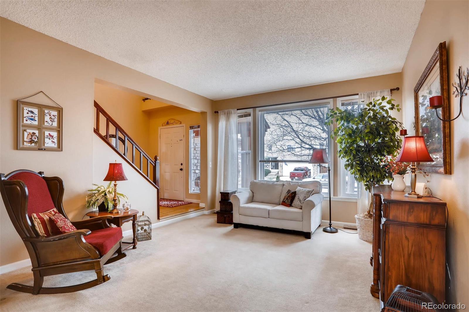 9234 Buttonhill Court Highlands Ranch, CO 80130 - Photo 5 of 26 Gallery Image 5
