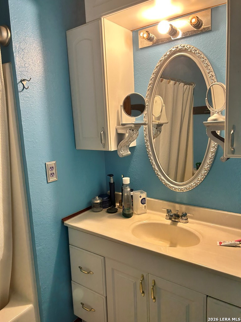 794 Duncan Street Crystal City, TX 78839 - Photo 7 of 38