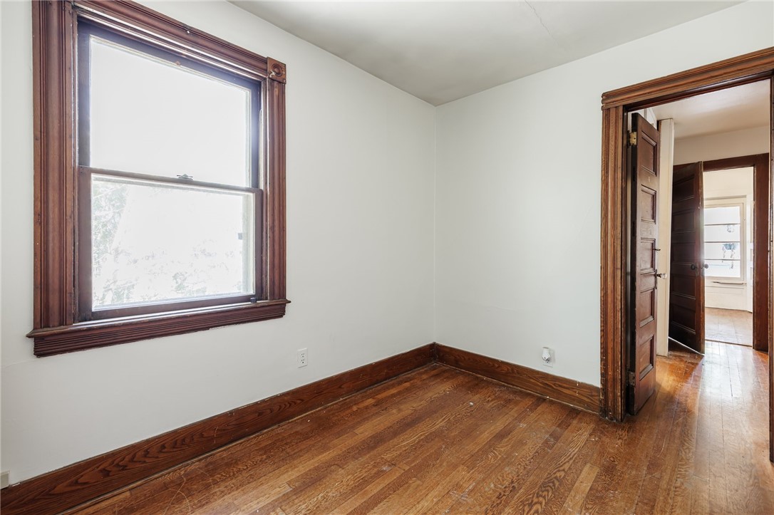 500 Oxford Street, Unit 3 Rochester, NY 14607 - Photo 2 of 17