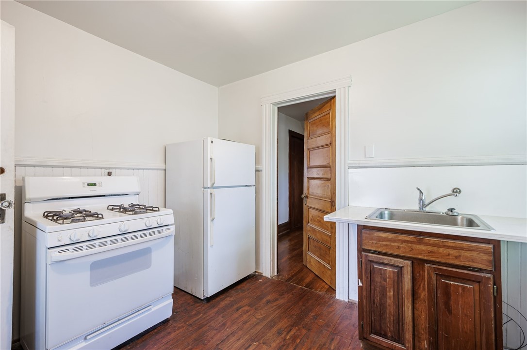 500 Oxford Street, Unit 3 Rochester, NY 14607 - Photo 10 of 17