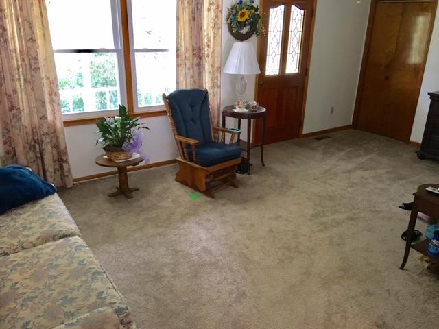 540 Back Valley Road Speedwell, TN 37870 - Photo 11 of 33 LARGE LIVING ROOM