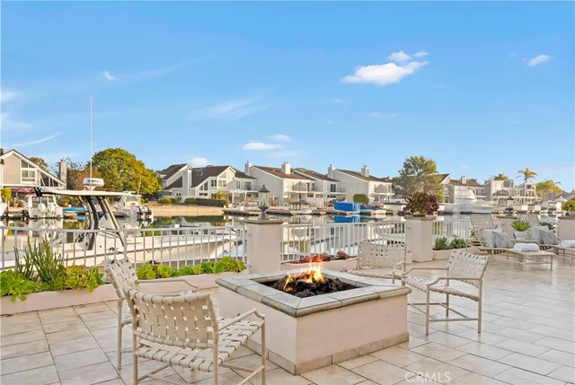 $3,282,000 | 3801 Seascape Drive, Huntington Beach, CA 92649